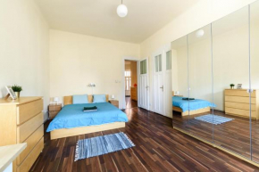 Arpa Flat Sunny